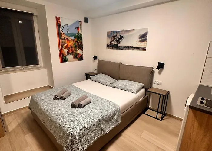 Old *** Апартаменты Пула